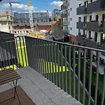 Dmowskiego 13-19 Tectumapart *