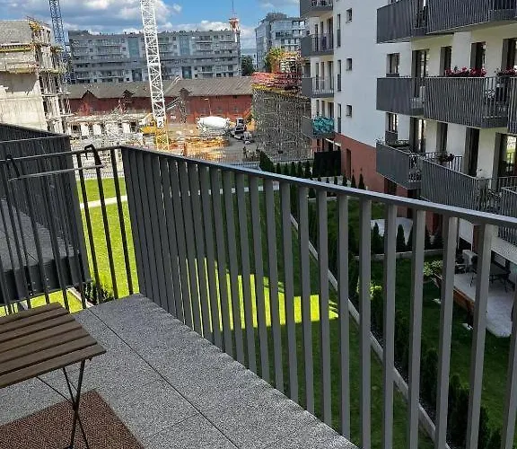 Dmowskiego 13-19 Tectumapart *